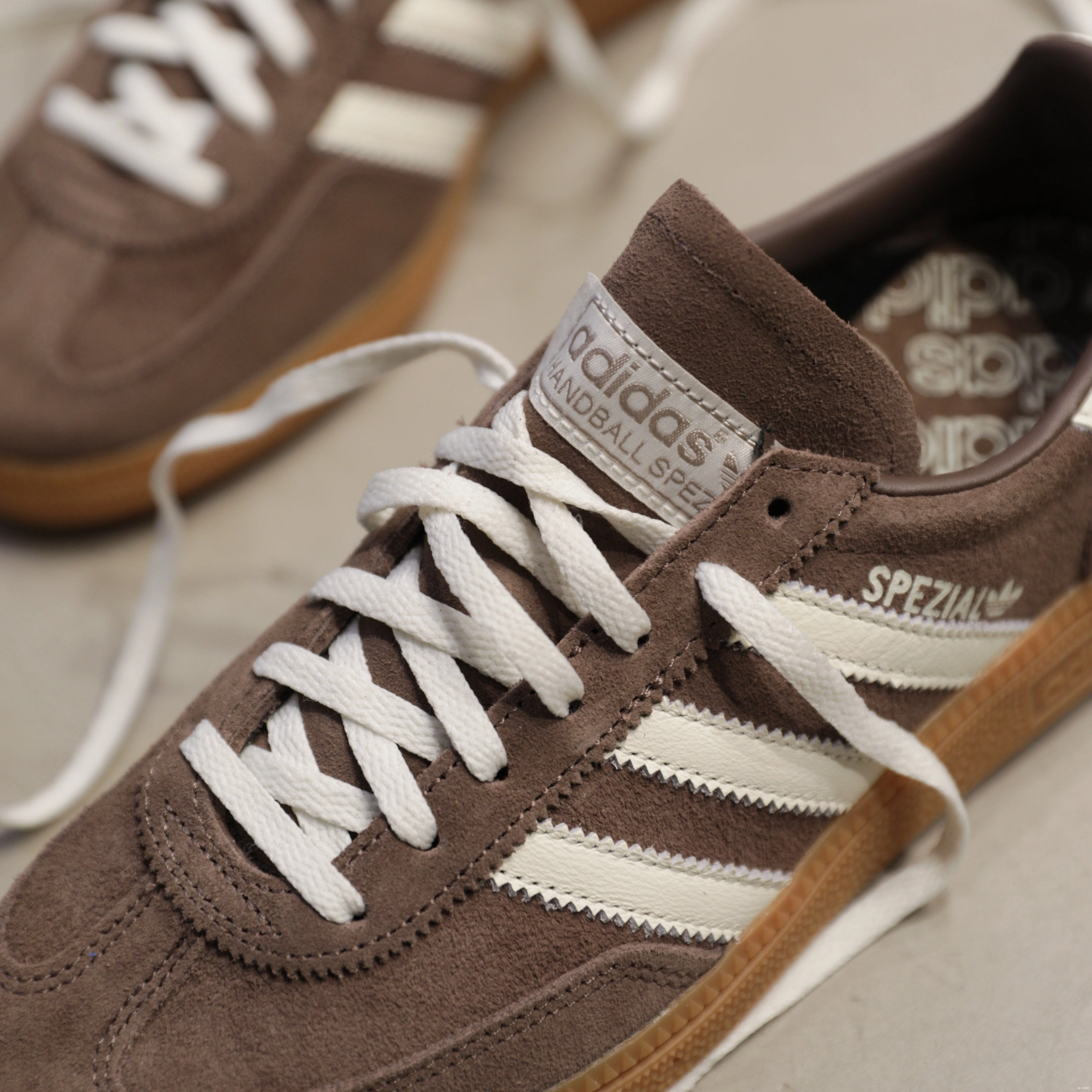 Handball Earth Spezial adidas W Gum Strata 0708